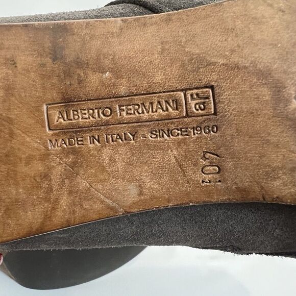 Alberto Fermani Womens Size 40.5 Suede Ankle Boots Booties Heeled Brown Taupe - Picture 8 of 9